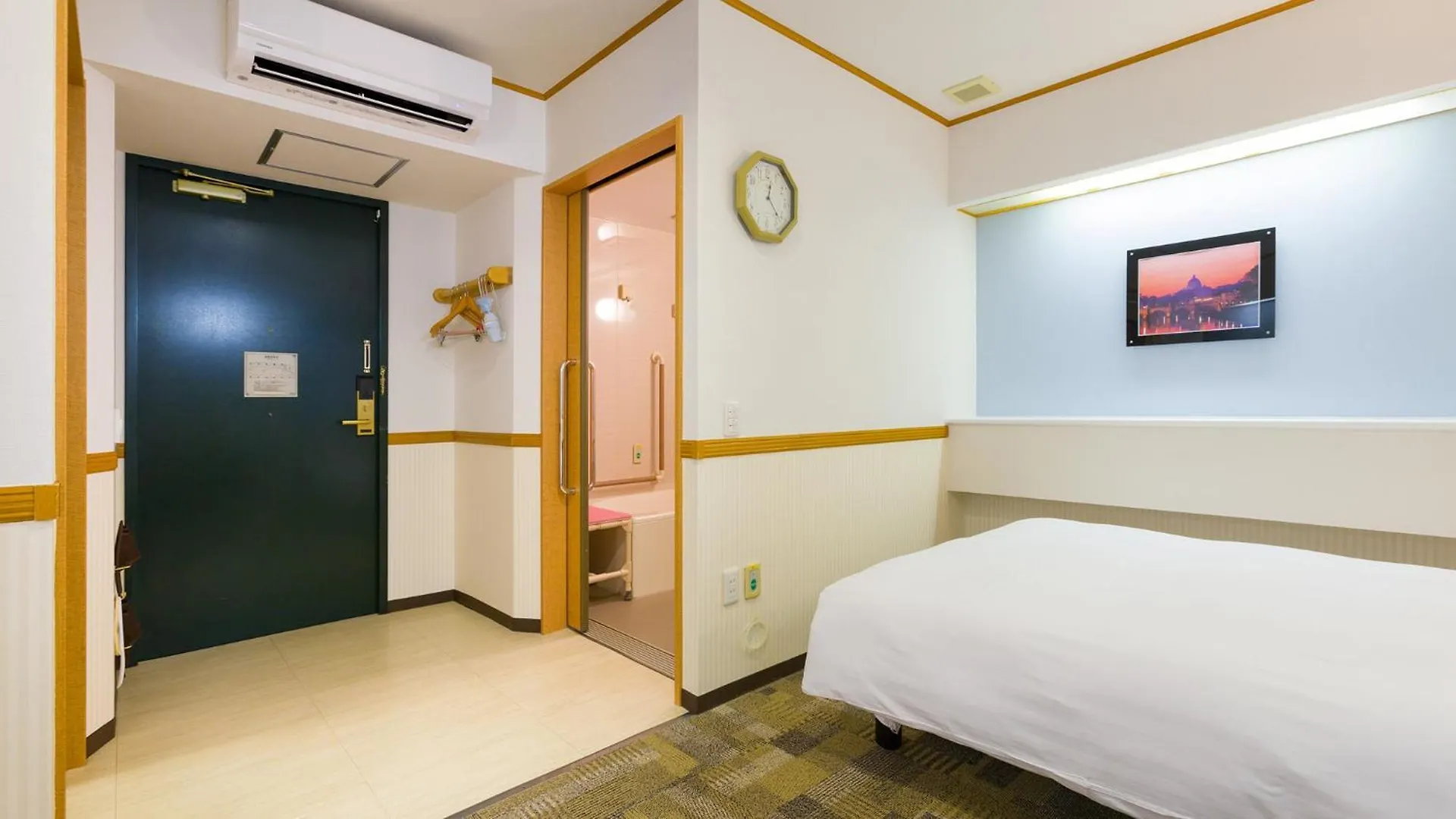 Toyoko Inn Tokyo Eki Shin Ohashi Mae Hotel