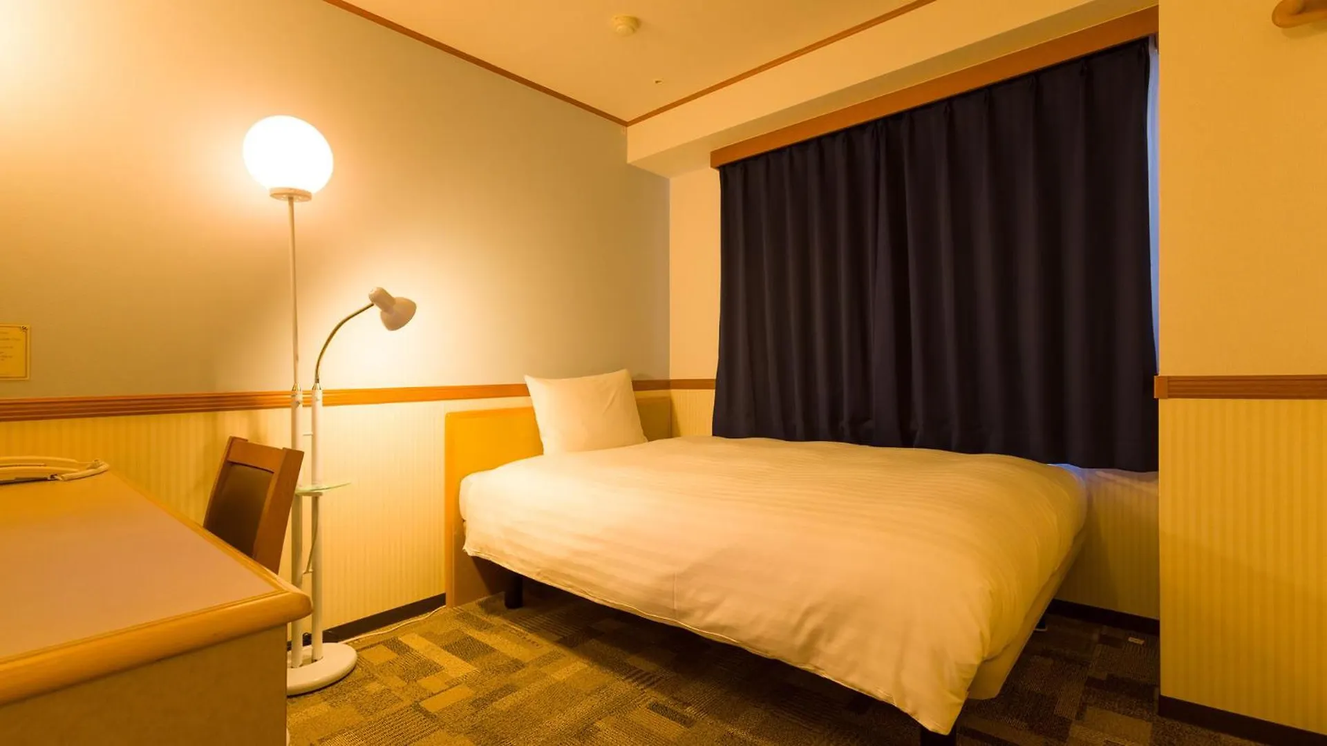 Toyoko Inn Tokyo Eki Shin Ohashi Mae 3*,  Japan