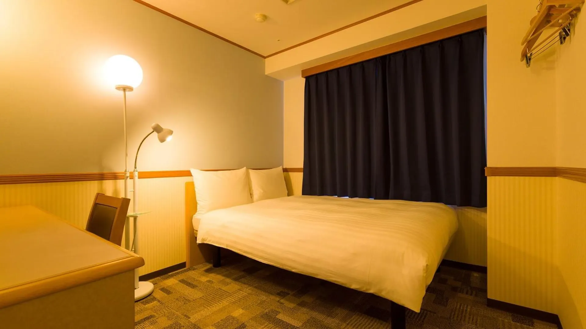 Toyoko Inn Tokyo Eki Shin Ohashi Mae