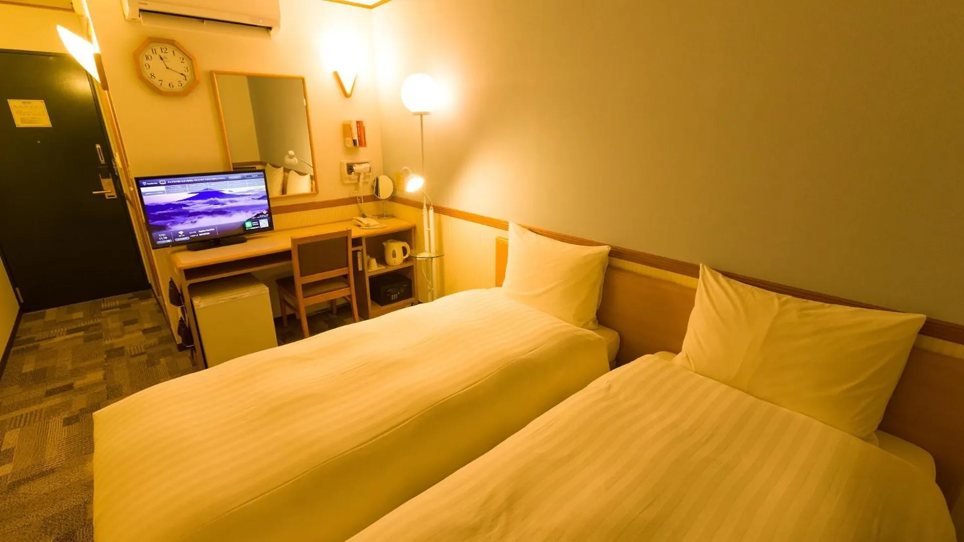Toyoko Inn Tokyo Eki Shin Ohashi Mae Japan